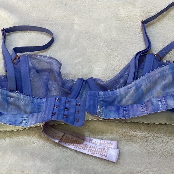 Savage x fenty bra💜💙 - Picture 9 of 11